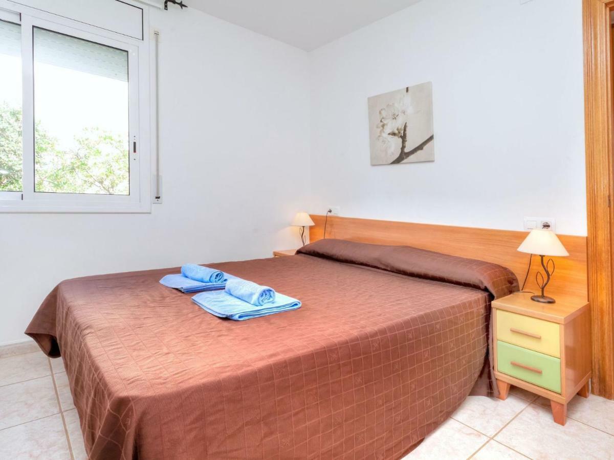 Apartment Palmiers I-10 By Interhome Llança Екстериор снимка